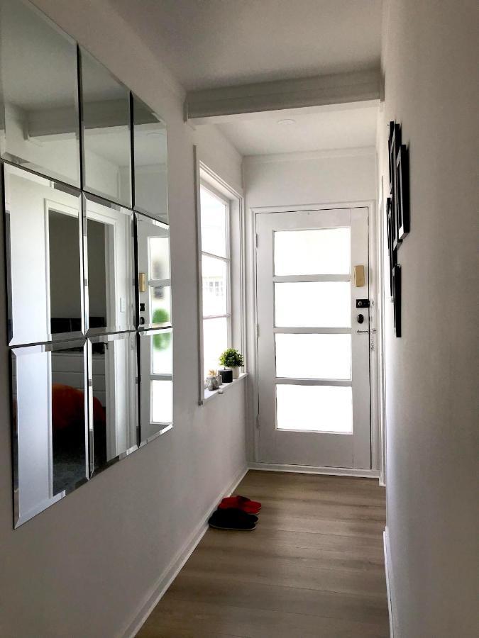 Bright & Comfy Stay In Newly Renovated Home With Parking Окленд Екстер'єр фото