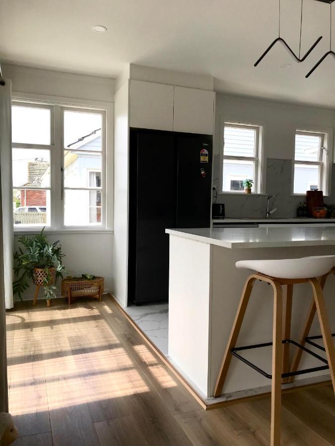 Bright & Comfy Stay In Newly Renovated Home With Parking Окленд Екстер'єр фото