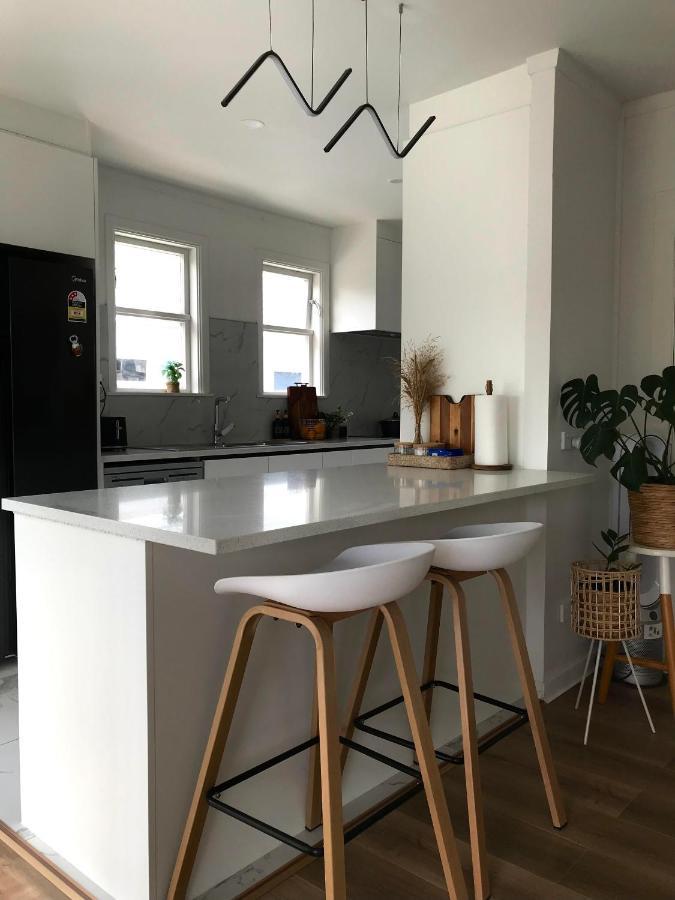 Bright & Comfy Stay In Newly Renovated Home With Parking Окленд Екстер'єр фото